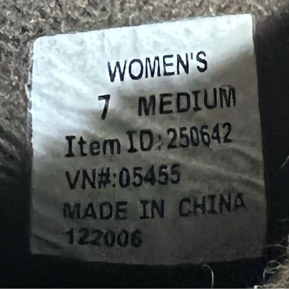 Womens L.L. BEAN Suede Zip Up Fur Trim Shoes / Size 7 Medium - Picture 9 of 9